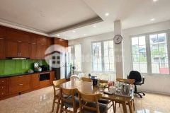 Cực hiếm bán nhà thụy khuê 70m2 lô góc gần phố kinh doanh hơn 13 tỷ