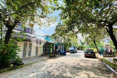 Gđ cần bán lô đất dự án long sơn, long bình, quận 9, dt 101m². giá 4,5 tỷ.