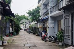 Nhỉnh 3 đồng nhà 3 tầng btct giáp tân phú hẻm 8m thông 3pn