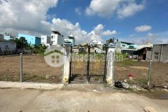 Cần bán lô đất nở hậu bến lức long an