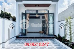 Ban nha câp 4 đa hoan công gân chơ ba lat binh chanh gia 820triêu