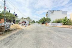 Nền góc 107,5m2 hiếm kdc tân phú hướng đông nam giá 3 tỷ chẵn