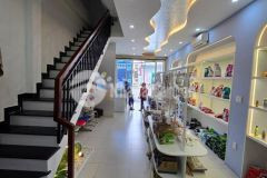 Cho thuê nhà 3 tầng phan đăng lưu gần núi thành