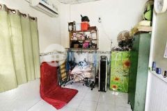 1.6 cách 10m ra hxh thông sổ hồng riêng hoàn công đủ hướng đông