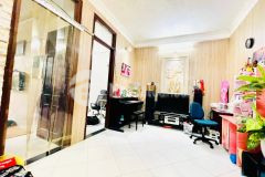 Bán nhà đẹp khâm thiên, đống đa 35m2 oto đỗ cửa mặt tiền rộng kinh doanh hơn 9.3 tỷ