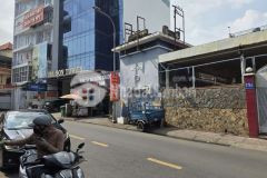 Chính chủ bán nhà mặt tiền nguyễn văn đậu 1 trệt 1 lầu vị trí vàng