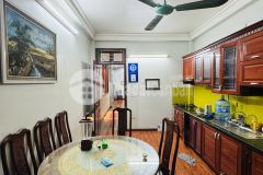 Bán nhà mặt phố phúc tân 52m 5t dân xây nở hậu 2 thoáng kinh doanh ngày đêm