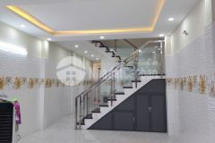 Gấp bán, nhà mới đẹp, gần mặt tiền, quận 6, cạnh hxh, 56m2, 3 tầng, 4pn, chì nhỉnh 6 tỷ xíu