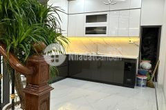 Nhà đẹp long lanh ngõ hoà bình 7, giá 9.9 tỷ, 42m2x5t, ở luôn