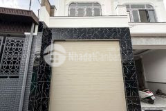 Nhà mặt tiền đường thông chợ tân vạn 3.6 tỷ70 m21 lầu 1 trệt sân ô tô