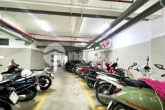 Bán tòa nhà căn hộ dịch vụ mặt tiền đường tân phú 3100m2 thu nhập 6 tỷnăm