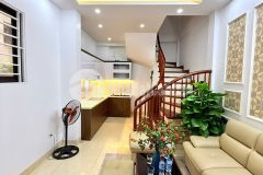 Lô góc ngõ thông nhà dân xây chắc chắn đống đa chỉ cần xách vali về ở