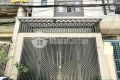 Nóng cmt8 p5 tân bình, giáp quận 10.nhà 4tầng bề thế4.4 x 10m