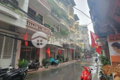 Cho thuê nhà riêng ngõ 120 trần cung, cầu giấy 45m x 4t giá 16tr, ô tô kinh doanh