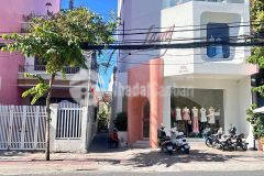 Bán nhà gần biển đường vân đồn nha trang chỉ 3ty8
