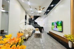 Siêu víp ô tô vào nhà, hoàng văn thái, 2 thoáng, 42m2, 5 tầng, mt 4m, 15.9 tỷ.