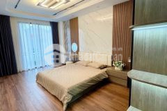 6 tầng thang máy, quan nhân, trước nhà 3m, 20m ra ô tô, gần hồ, 38m2, mt 4m, 11.8 tỷ.