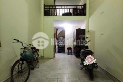 Cho thuê nhà nguyên căn phố yên hòa, cầu giấy, 32m2, 4 tầng, 3 ngủ, gần phố, ngõ rộng