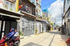 Bán nhà mặt tiền kd hẻm xe hơi 1sẹc đường huỳnh tấn phát 6tỷ5