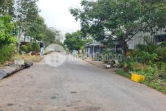 Bán nền đường số 1 kdc chiến thắng dt 4.5m x 18.25m hướng tây bắc sổ hồng giá chốt 2.1 tỷ