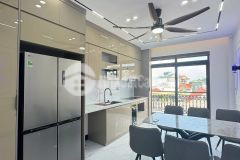 1 nhà ra mặt phố kim giang, 7 tầng thang máy, ô tô tránh, kd, 32m2, 9.5 tỷ.