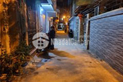 Bán nhà trần khát chân 40m2, 5 tầng, ngõ thông, oto đỗ cửa 6,5 tỷ