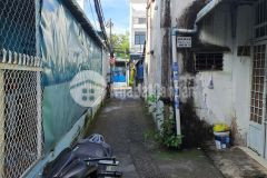 Nhà 1t1l hẻm đường 11, trường thọ, thủ đức, 40m², giá 3.3tỷ. ưu tiên công chứng 1 lần