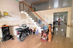 Bán nhà 990tr, 90m2 lê minh xuân, bình chánh