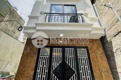 Bán nhà khuyến lương 5 tầng 31m2 mới kính coong