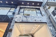 Siêu phẩm nhà đẹp nội thất tinh tế đối diện siêu thị aeon mall dt 53m2. giá 20.5 tỷ