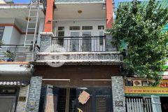 Cho thuê nhà mt đường số 11 p.bhh bình tân đúc 2.5 tấm 4pn