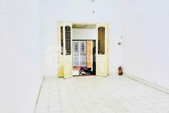 Cho thuê nhà riêng ngõ 141 nguyễn khang, cầu giấy 80m x 3t giá 14tr, ô tô đỗ cửa