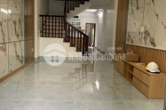 Bán nhà 3 tầng ngõ 167 nguyễn thượng mẫn, ph bình hàn, tp hd, 48.5m2, 3 ngủ, ngõ oto