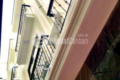 Trung tâm quận hai bà 5 tầng xây mới ngõ nông, gần phố ful nội thất ở luôn