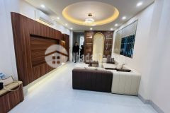 Bán nhà mới 5 tầng thang máy, ô tô đỗ cửa, mặt ngõ thông kinh doanh, rất gần phố bạch mai.