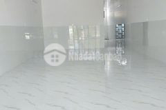 Cho thuê nhà trệt mặt tiền đường trần hoàng na hồng loan ngang 6m giá 13 triệu