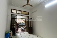 Cho thuê nhà làm chdv ngõ 22 mạc thái tông, cầu giấy 40m x 5t, 8pn4vs giá 27 triệu