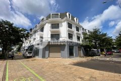 Căn góc 2 mặt tiền nguyễn chí thanh và cát tường trong kđt ecocity 15 tỷ