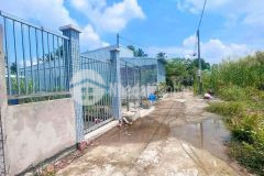 Ngợp bank giảm sâu 100tr bán gấp chỉ còn 1 tỷ 111lộ 100m2 full thổ dt 833b bến lức