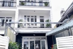 Bán nhà mặt tiền đường nhựa phan đình giót