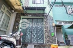 Chính chủ cần bán gấp nhà đẹp tại hoà hưng cách mạng tháng 8, vị trí cực hiếm có nhà rao bán.