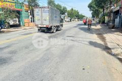 Chính chủ bán lô đất 10m25m đường phan văn mãng bến lức, shr giá 20 triệum2