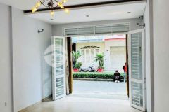 Mặt tiền đường đôi cao lỗ p4, q8 4 tầng 4x16 5pn view công viên khu nhà giàu dân trí cao