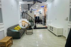 Giáp tân phú 4 tầng 4x10 hxh 6m né nhau nhỉnh 4 tỷ