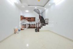 Hiếm phố hoàng cầu 40m2, 5 tầng, mặt tiền 4.6m nhỉnh 12 tỷ gần hồ hiếm quận đống đa