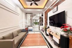 Bán nhà ngô gia tự long biên, gần phố, thiết kế hiện đại, tặng full nội thất xịn sò, giá hời