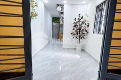 Nhà đẹp 3 tầng gần parcmall q8 2pn hướng tây shr chỉ 2.55t