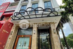 Bán tòa ks 8 tầng, mặt phố nguyễn hoàng. dt 234m2, mt 10m. vị trí đắc địa. giá 178 tỷ. lh 096476963