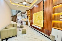 Bán nhà gần phố bạch mai hai bà trưng, 5 tầng 2 mặt thoáng, nội thất đẹp, gần đường ô tô.