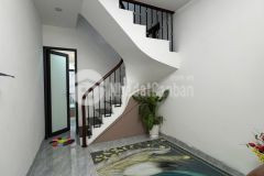 Nhà đẹp long lanh đê trần khát chân, giá 9.1 tỷ, 33.6m2x6t, kd, 2 thoáng